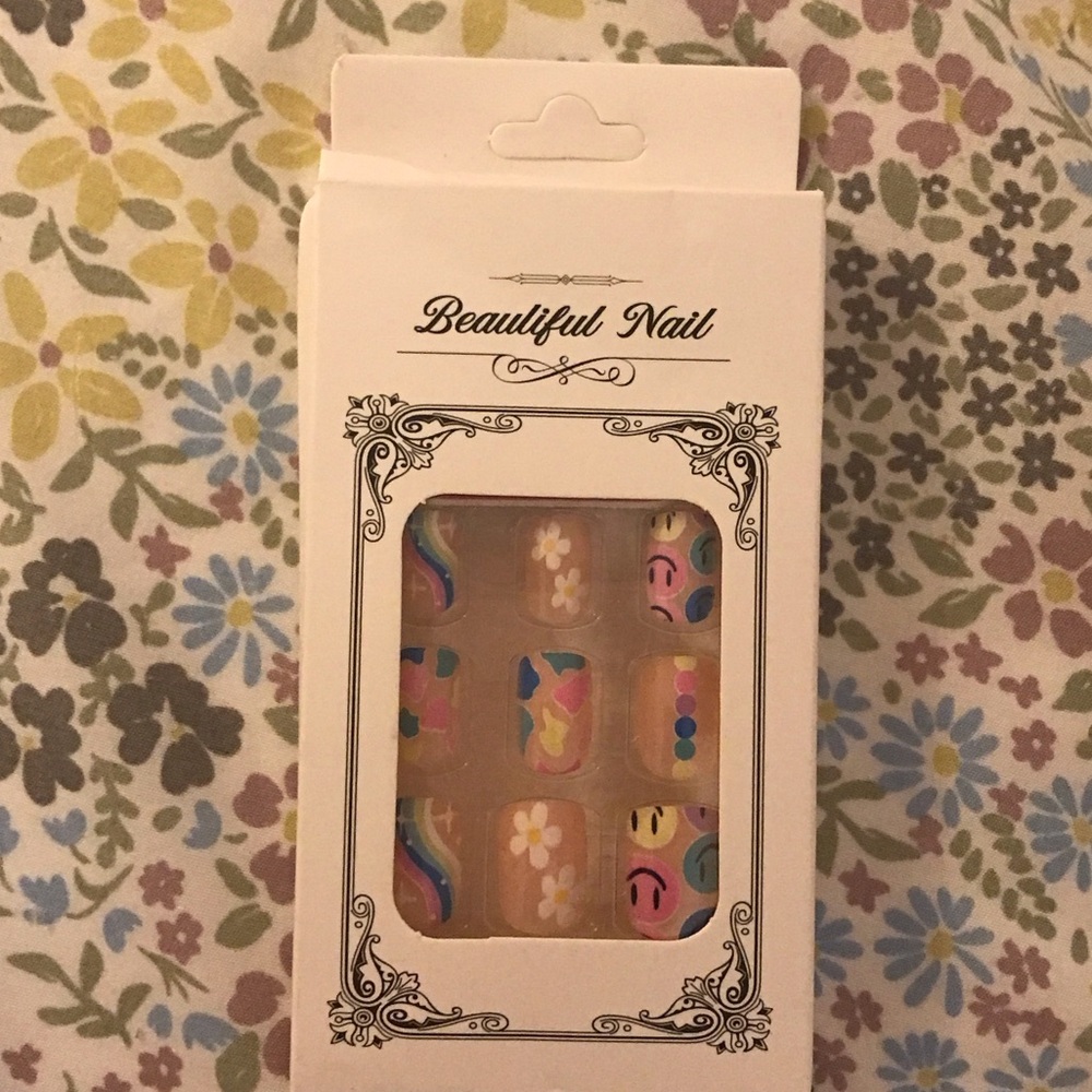 Rainbow smiley Colorful Press-On Nail Set